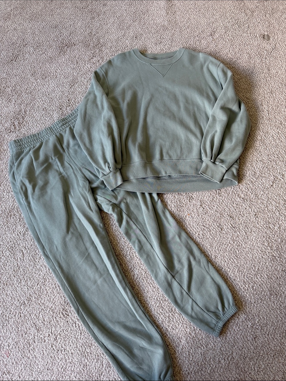 Abercrombie & Fitch Sweatshirt and Sweatpants Set Medium